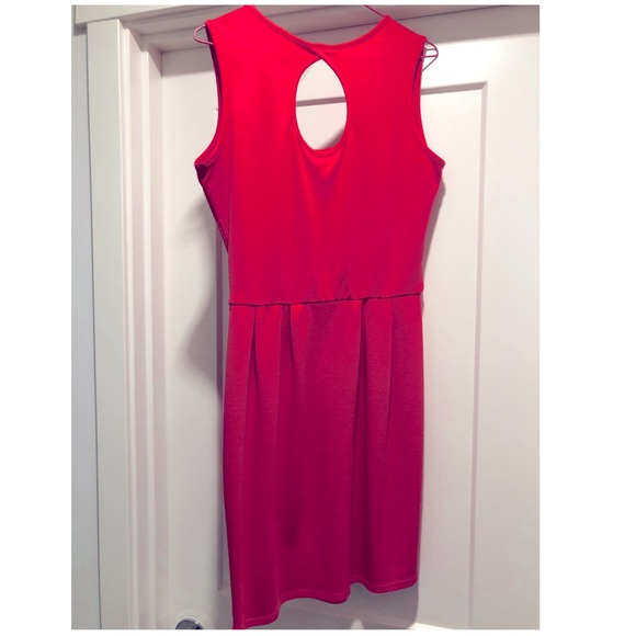 ⭐️HP⭐️ Love Ady Sleeveless Dress - Women's Size Medium - Picture 2 of 9